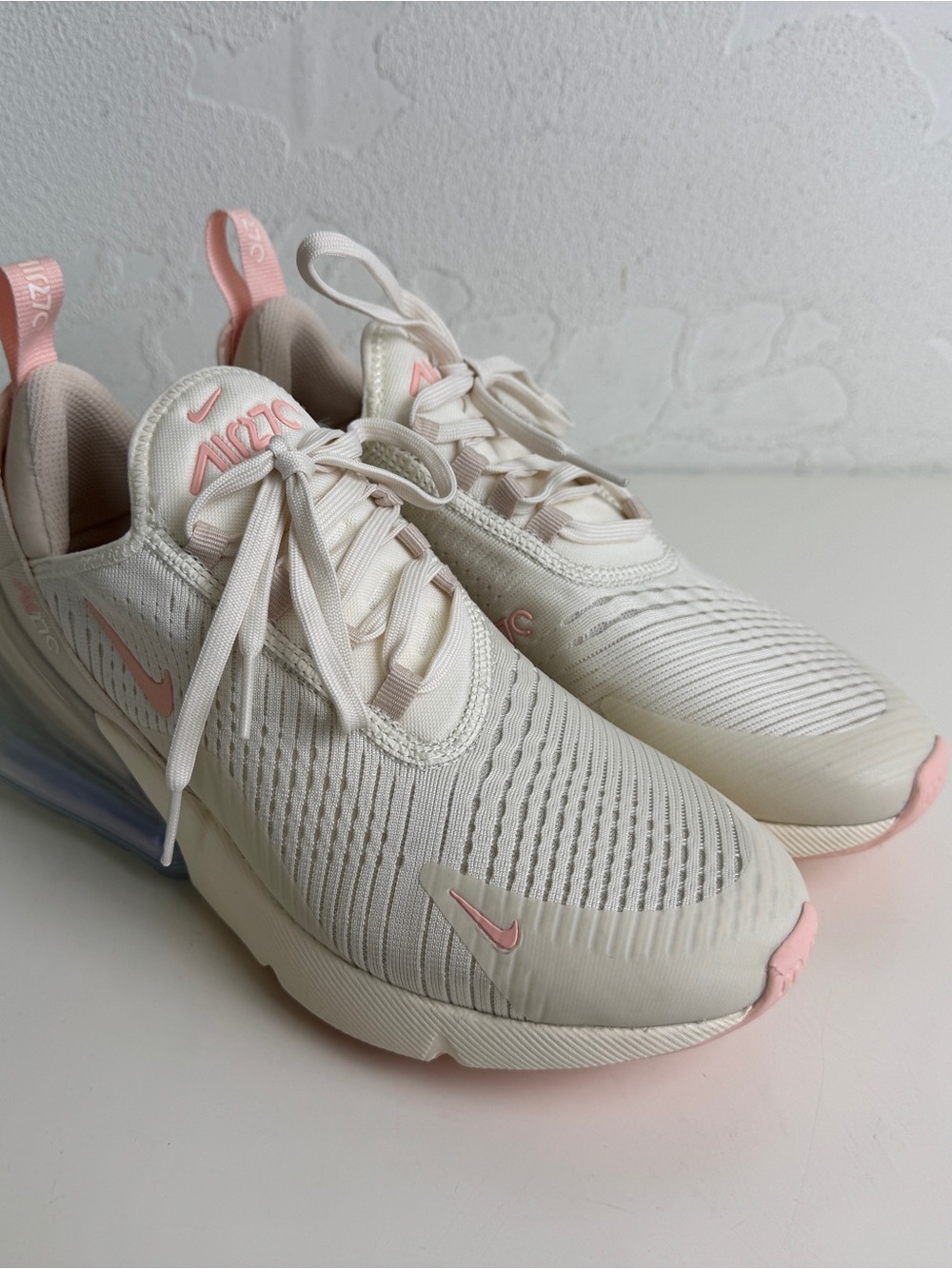 Nike Airmax 270 Soft Petal Women’s Low Top Lace Mesh Sneakers Size 7.5 NWOT